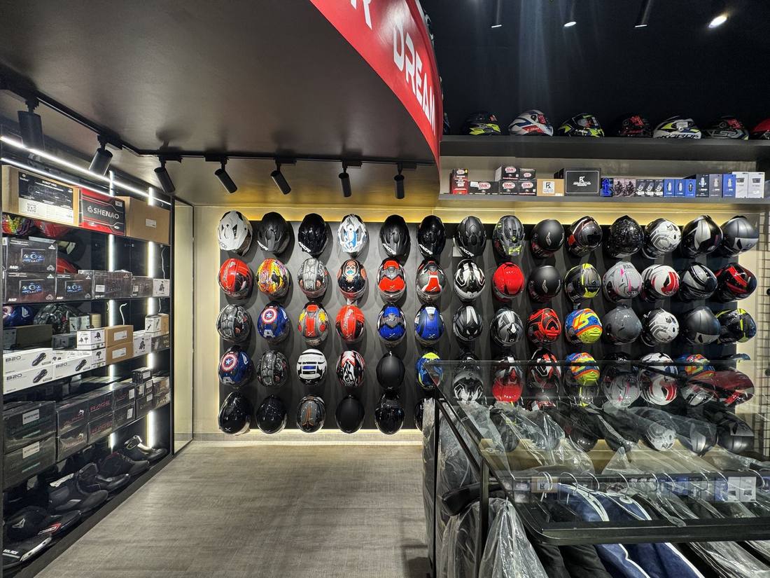 Helmet display wall at Bikester Global Navi Mumbai (Seawoods)