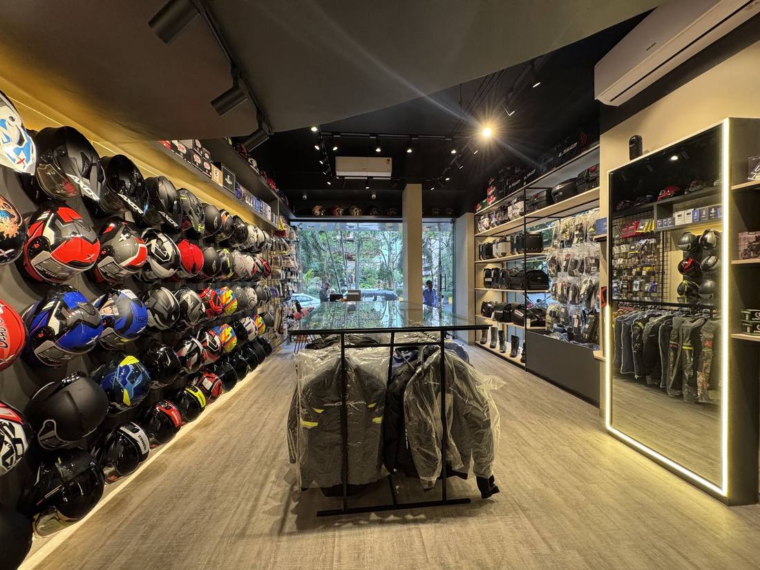 Bikester Global Navi Mumbai (Seawoods) store interior, view toward the entrance